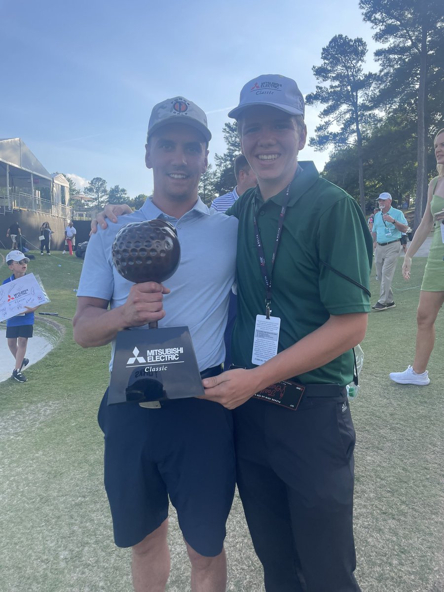 LoganLerew's tweet photo. Stephen Ames wins his second Mitsubishi Electric Classic, setting the scoring record by shooting a 65-64-68-197 (-19). 

His son, Ryan Ames, was on the bag for him this week. Ryan is currently going through Q-School in Canada. #MitsubishiElectricClassic #PGATourChampions https://t.co/nyUFCm0qaR