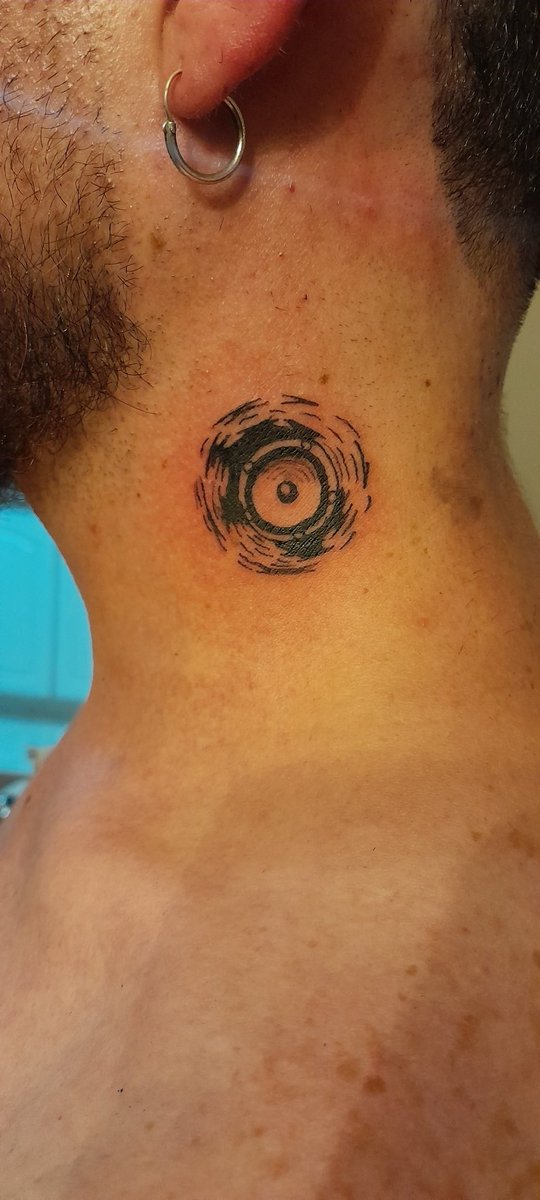 3008Duque's tweet photo. #newtattoo #tattoomanizales  #tattoocolombia 
IG. Johan_duque_art_ https://t.co/oWHvhmTZnv