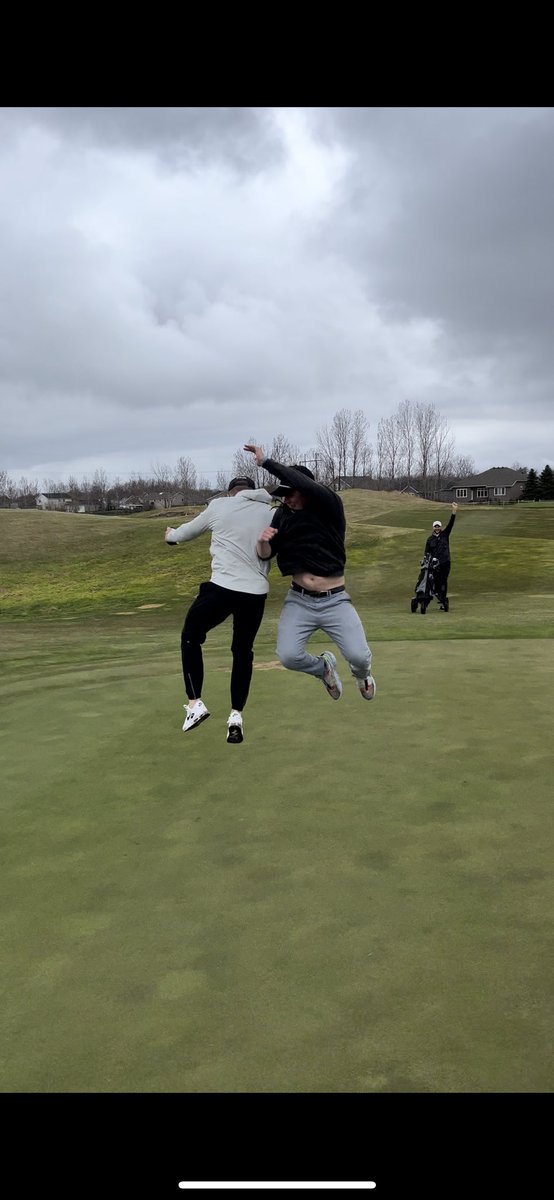 Alex Dalum (@alex_dalum) on Twitter photo Hang it in louvre- you heard it here first folks a <a href="/ReinerJacob/">Jacob Reiner</a> hole in one osgood hole #3 Hang it in louvre- you heard it here first folks a <a href="/ReinerJacob/">Jacob Reiner</a> hole in one osgood hole #3