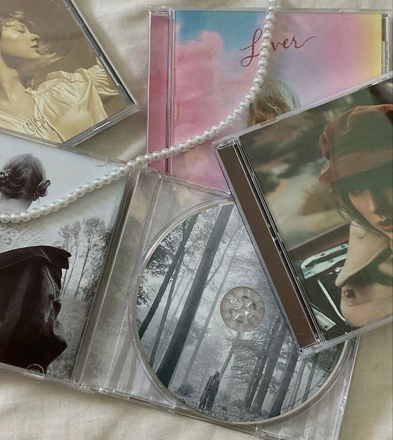 shiftval's tweet image. ˗ˏˋ ★ ˎˊ˗ : my drs + s/o    [#SHIFTTWT]

just to introduce myself