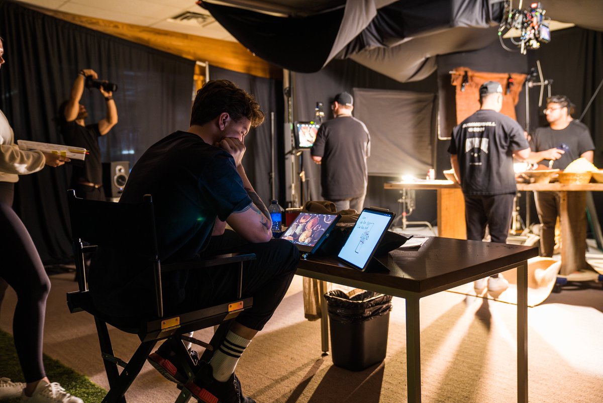 tannerphilp's tweet photo. Behind the scenes w/ @getcode https://t.co/26G0OhR8GD