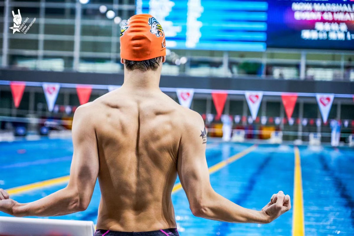 rocketscisports's tweet photo. Wherever you are, and whatever you do - just remember: YOU'RE A ROCKSTAR! #swimmeetvibes #rocketsciencesports #racewithattitude https://t.co/YcNg76UyLe