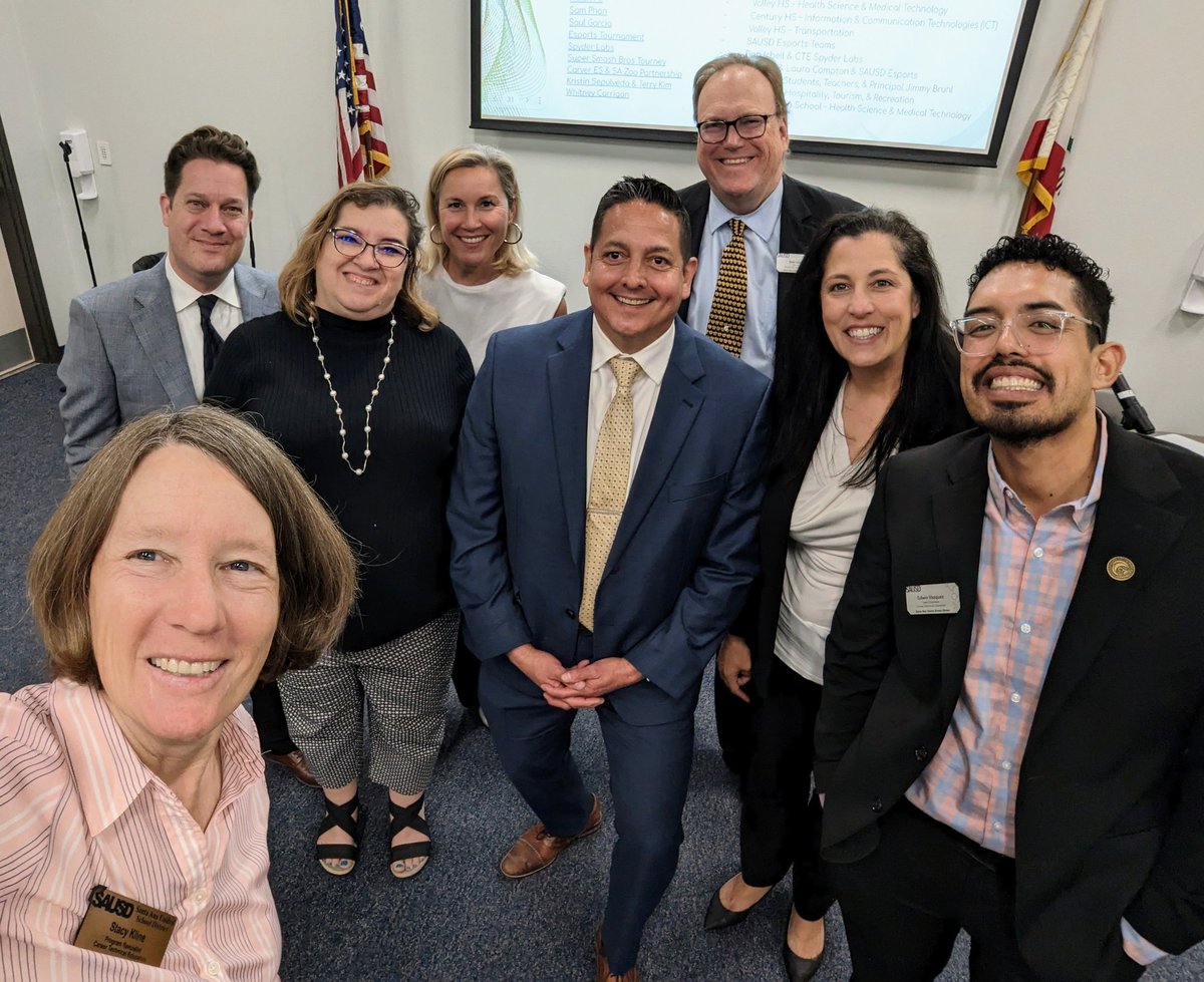 Stacy Kline🌻 tweet media