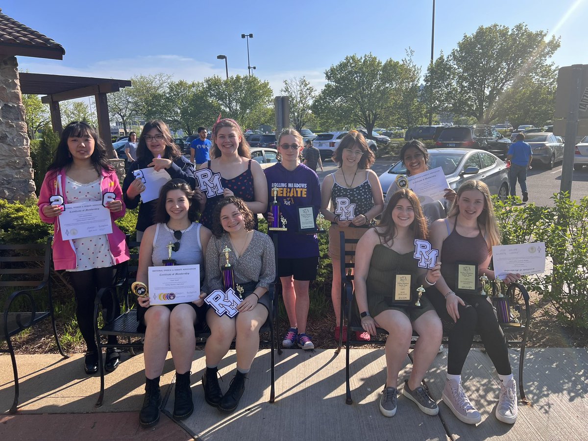 mary luckritz tweet media