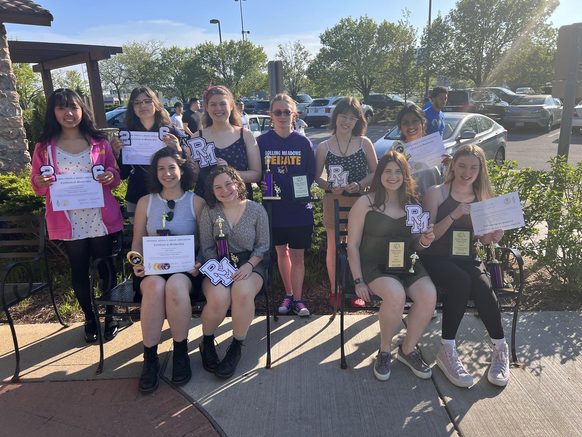 mary luckritz tweet media