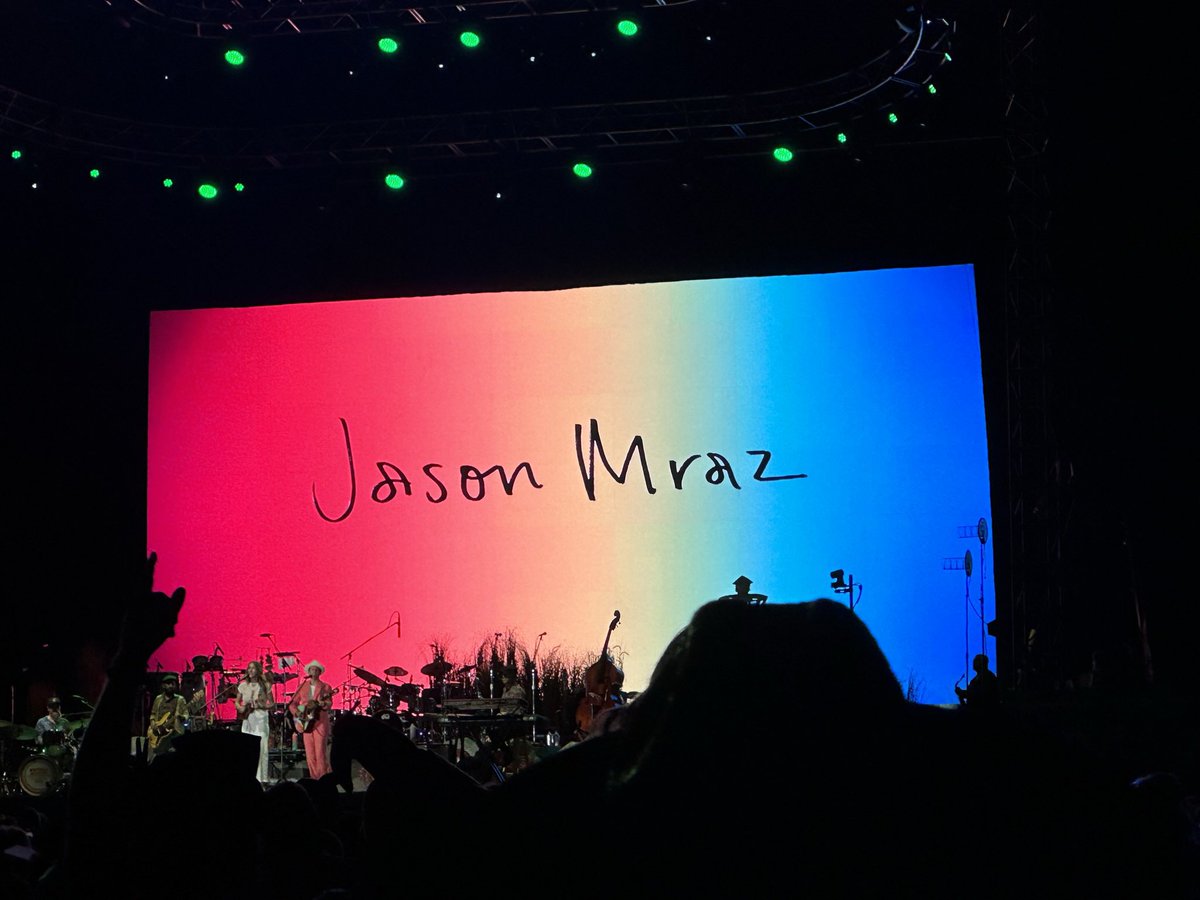 korourke's tweet image. Had a great time checking out @jimmybuffett and Jason Mraz last night at Snapdragon Stadium here in San Diego. Thanks @VetTix #SDSU.