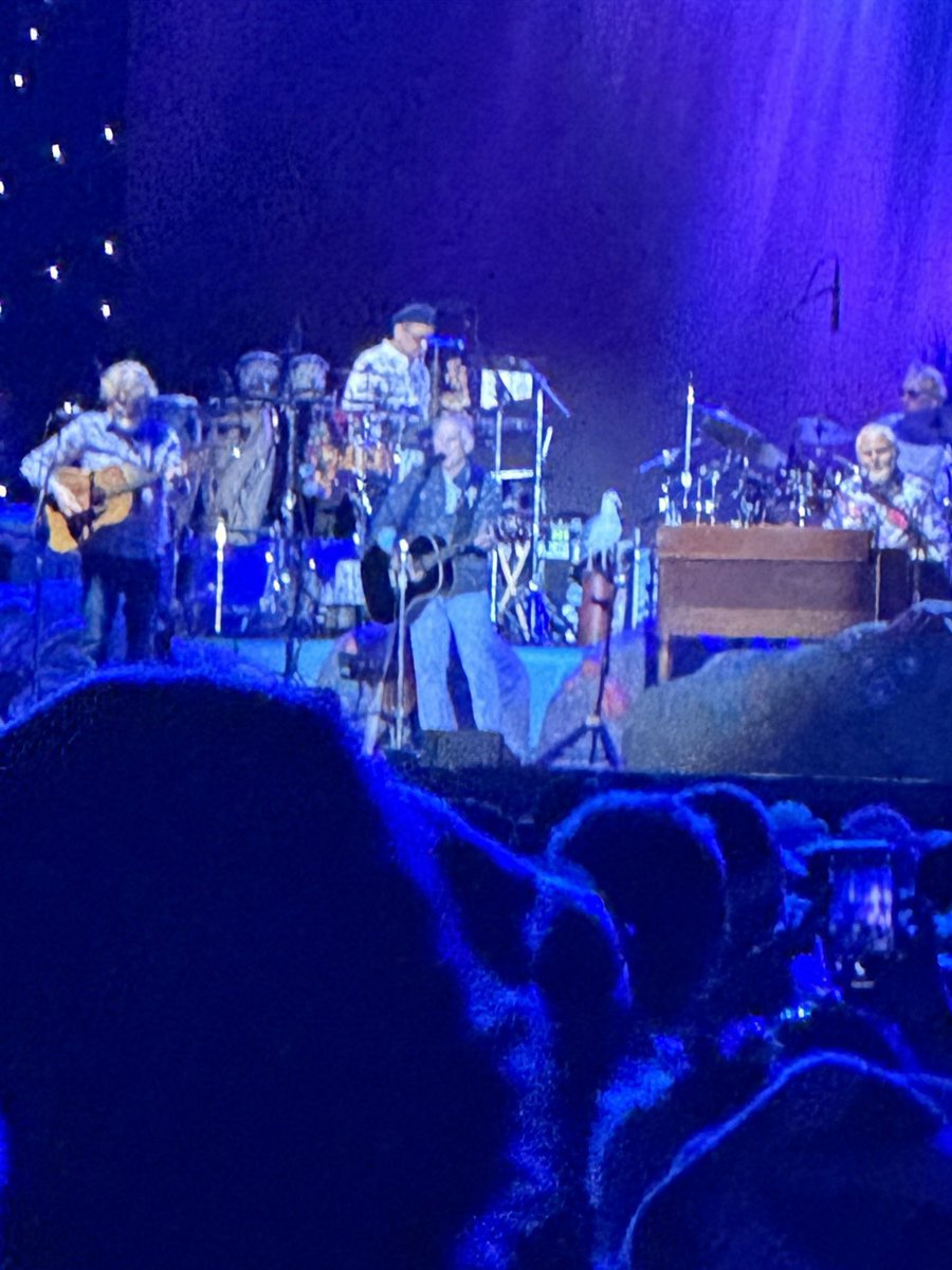 korourke's tweet image. Had a great time checking out @jimmybuffett and Jason Mraz last night at Snapdragon Stadium here in San Diego. Thanks @VetTix #SDSU.