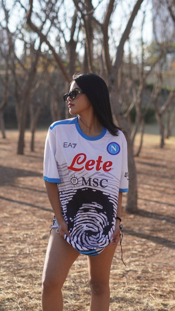 soccerskinsMT's tweet photo. Congratulazioni @sscnapoli 💙‼️

Campioni D’Italia

🎽 Alternative Jersey >> Serie A 2021-2022

#Napoli #SSCNapoli #Napul3 #Campioni #DiegoMaradona #EA7 #FootballShirtCollection #SoccerSkins https://t.co/HPrrx3rfoe