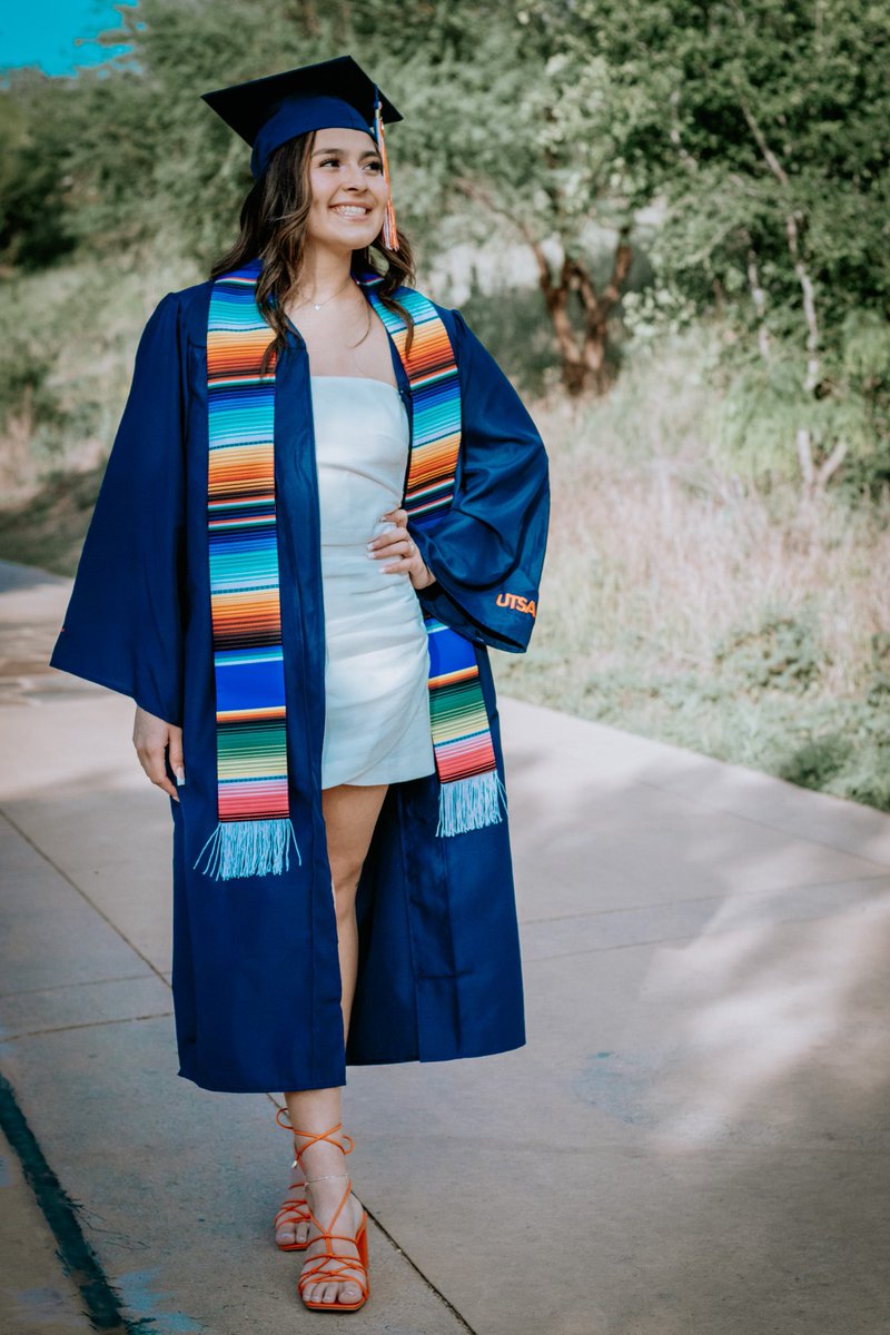 More grad pics :p  #utsa23