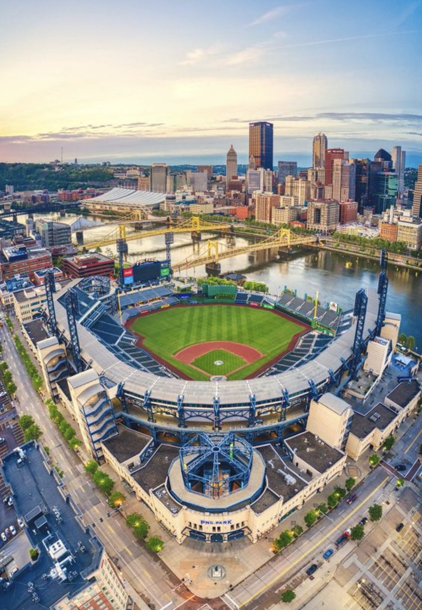 nut_history's tweet image. PNC Park forever and always
