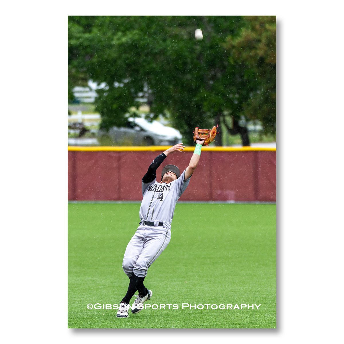 GibSportsPhoto's tweet image. A few quick shots from Friday's soggy baseball game, Windsor at Newman.⚾️ #CaptureTheAction #ShareTheMemory