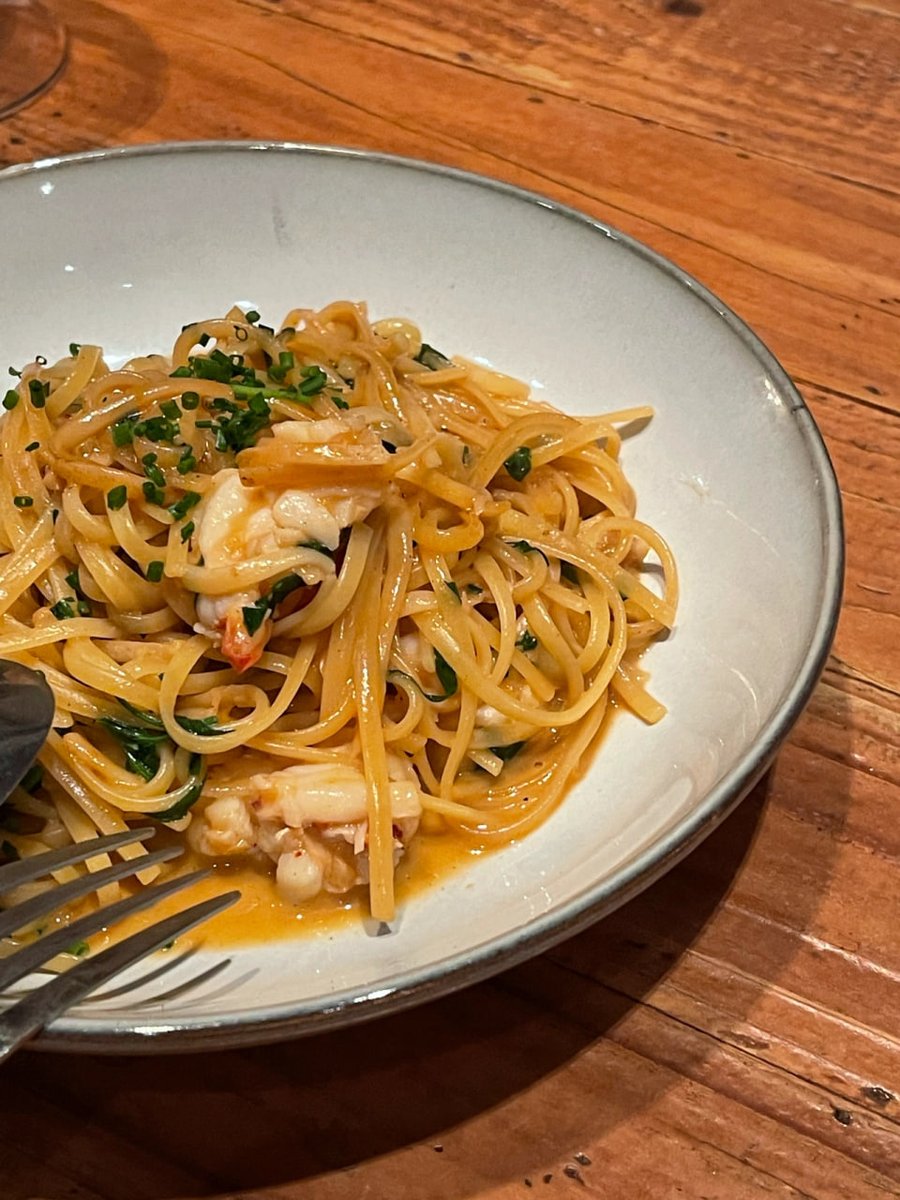 Thanks to a friend for the invitation to late night food! 😋