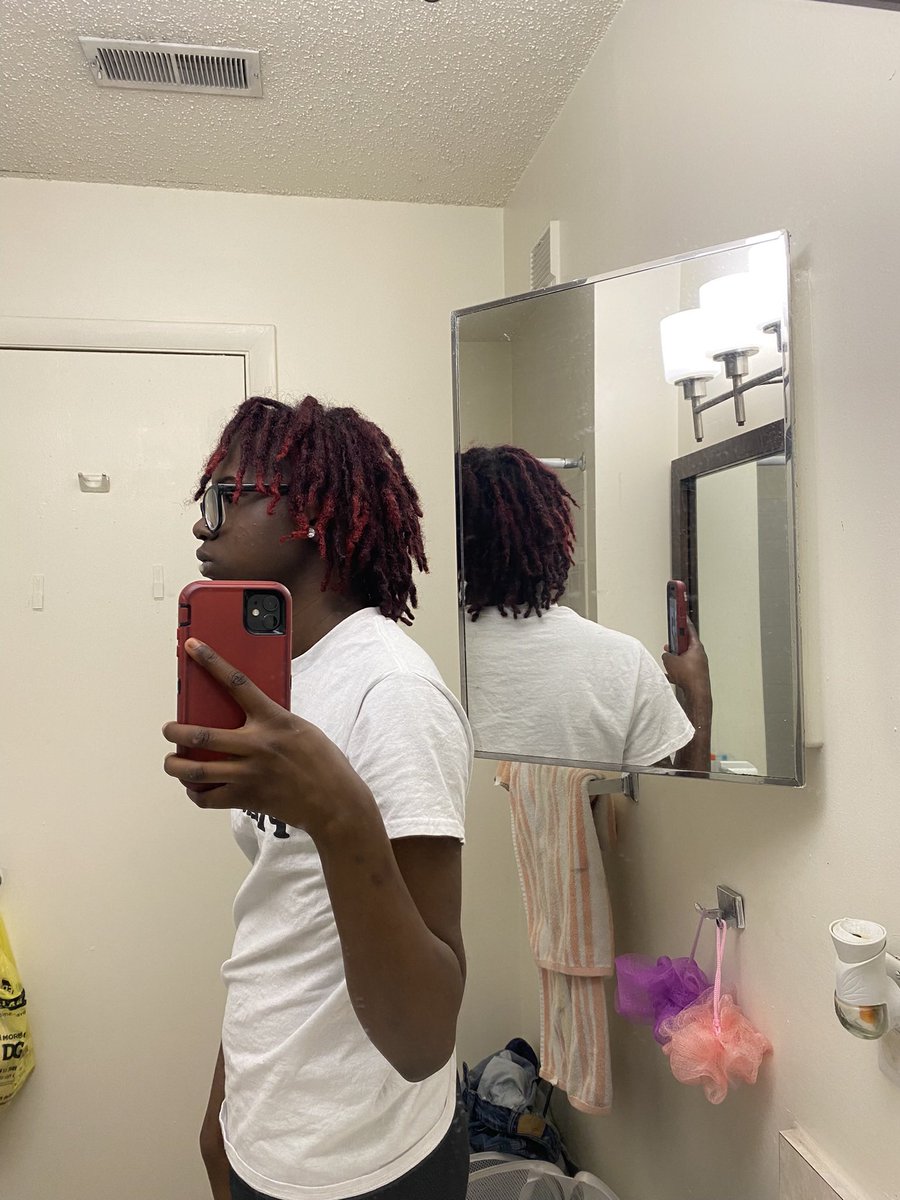 jaeedaadonn's tweet image. I need some twitter cosuins 😓 #nolabel