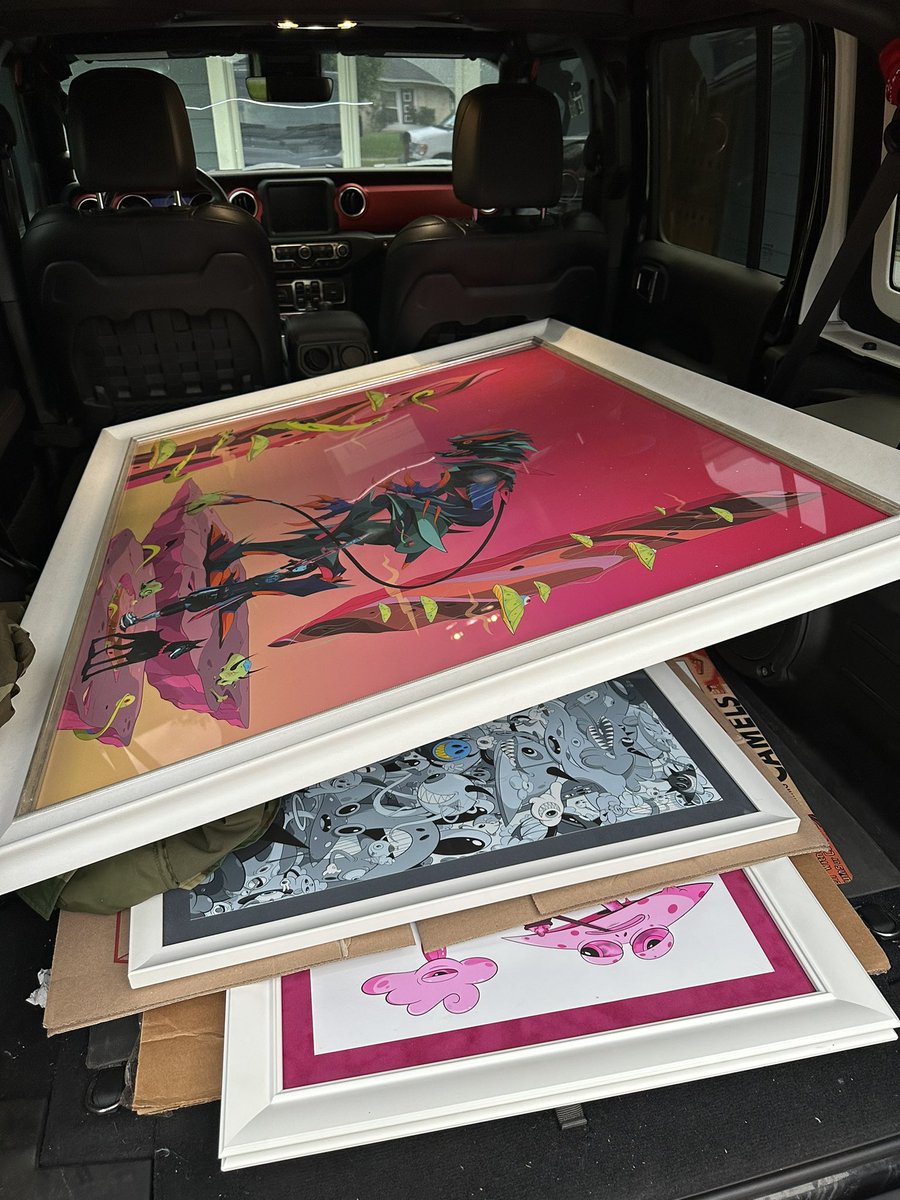 ZaidKirdsey's tweet photo. Picking up some frames from my biggest collector in town for an art show I’m gonna be part of <3 https://t.co/xcA2v5ElEv