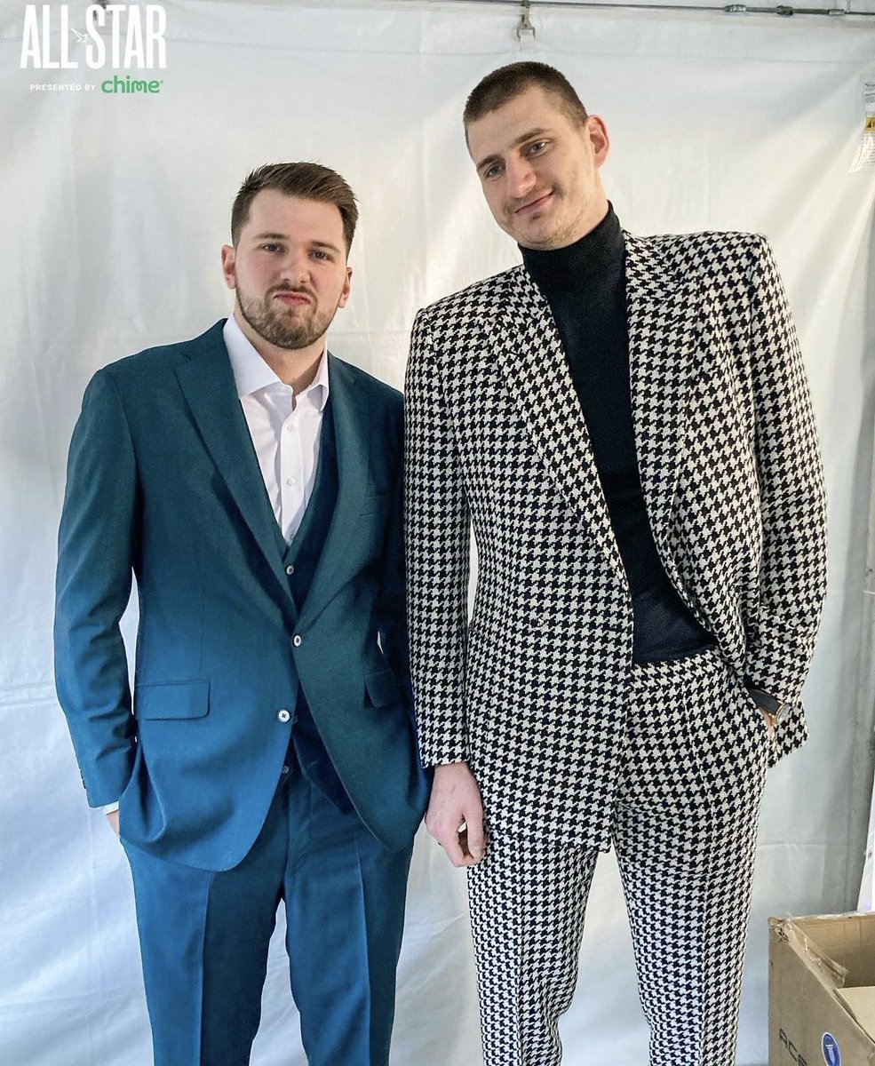 Coopz___'s tweet image. What do you mean?? They are close friends, lol