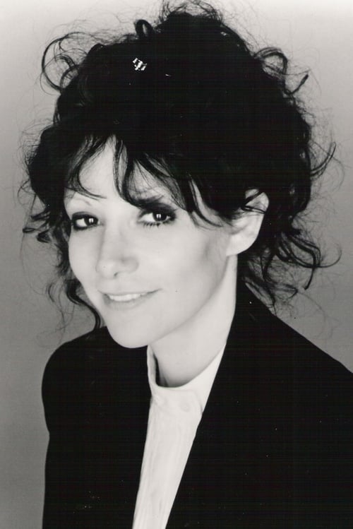 Happy 69th Birthday to versatile filmmaker and auteur Amy Heckerling! 