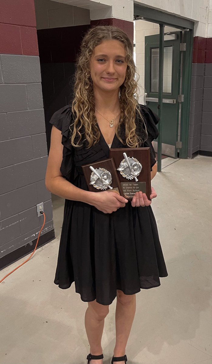 1st Team All District Award 
Most Steals Award with 30 steals 
Ended my senior year with .489 batting average with 44 hits! <a href="/hccsoftball/">Holmes Community College Softball</a> can’t wait for the next chapter!!