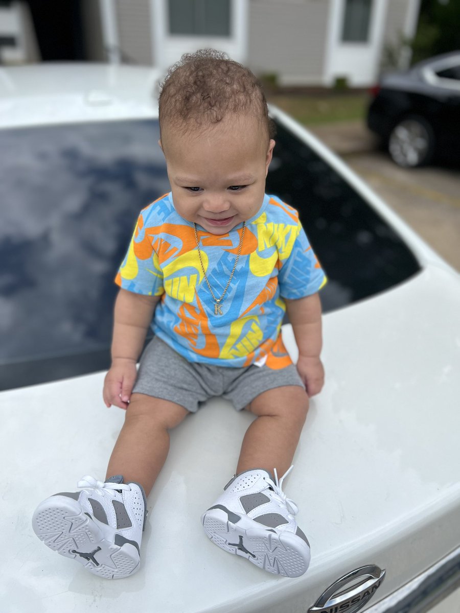 ArmaniMonee's tweet photo. Oh nothing just wanted yall to see how handsome my son is⭐️💙 https://t.co/CXozpfbwAM
