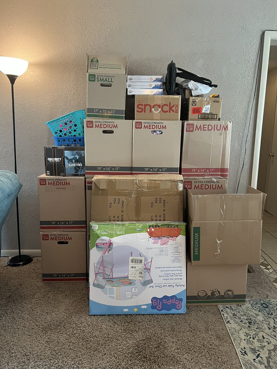 nancy_phariss's tweet photo. Who wants to pack with me? https://t.co/dAWSxSaJAN