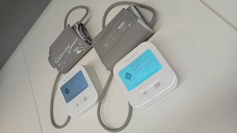 MarkButlin's tweet photo. Thank you to @CardieXLimited for loaning their new CONNEQT Pulse devices for use in @MayMeasureOrg Month. If at @Macquarie_Uni you can get your blood pressure checked for free with these devices, Tuesday 11:30am-1:30pm, at 18 Wally's Walk. #TheBigSqueeze https://t.co/7bAtbaiLM4