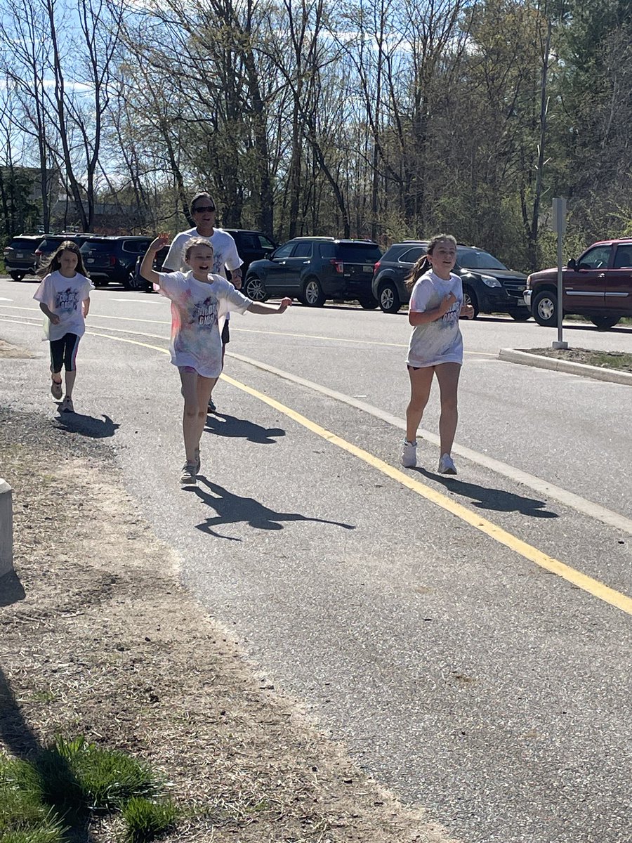 WPSPride's tweet photo. WPS Color Dash was loads of fun! Thanks to all the volunteers and to everyone who ran!  The chorus sounded amazing! https://t.co/VseZCNzI8g