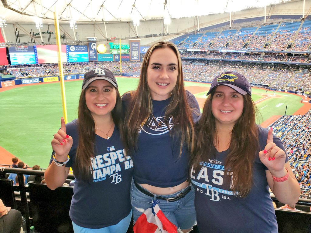 TBRaysTwins's tweet photo. RESPECT TAMPA BAY βοΈπππβΎοΈπ₯ #RAYSUP #BEATNYagain #BEASTofMLB #2023YEAROFTHERAYS https://t.co/KGNuLqmgnJ