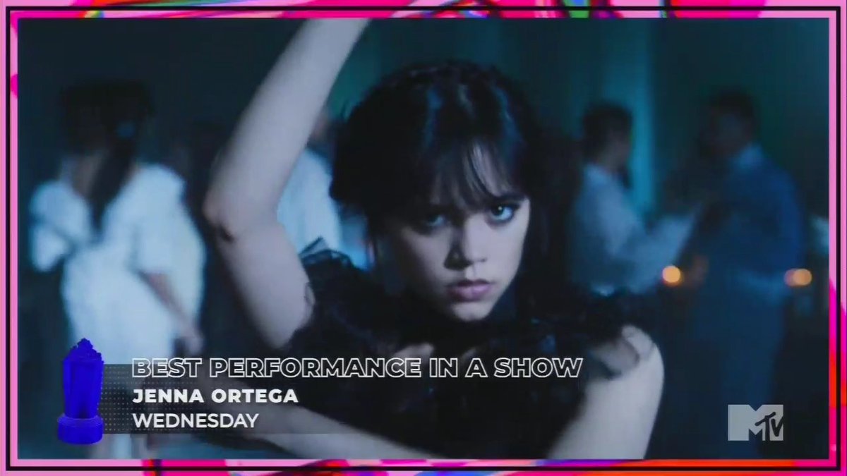 MTVNEWS's tweet image. Jenna Ortega wins Best Performance in a Show for #Wednesday at the #MTVAwards