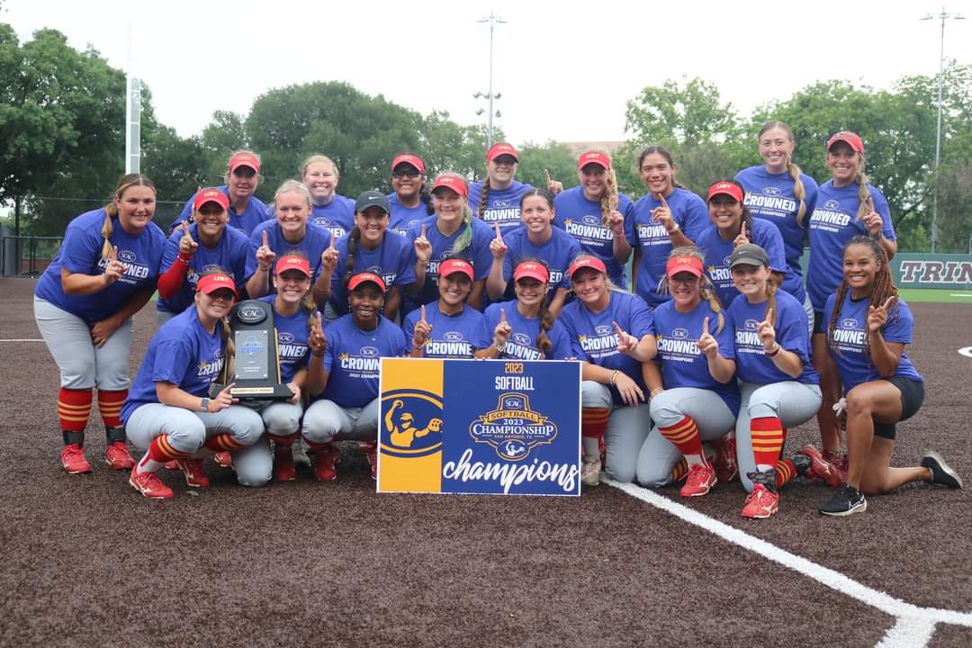 EmMandDMama's tweet photo. The Celts are SCAC Champions🏆❤️💛   @delayneejaninee earned SCAC Championship All Tournament Team honors!  She had a clutch 2 out RBI double today to help secure the upset over nationally ranked TLU #DMoney💰 #CeltCulture #allaboUSt https://t.co/r7mnBJl6qt