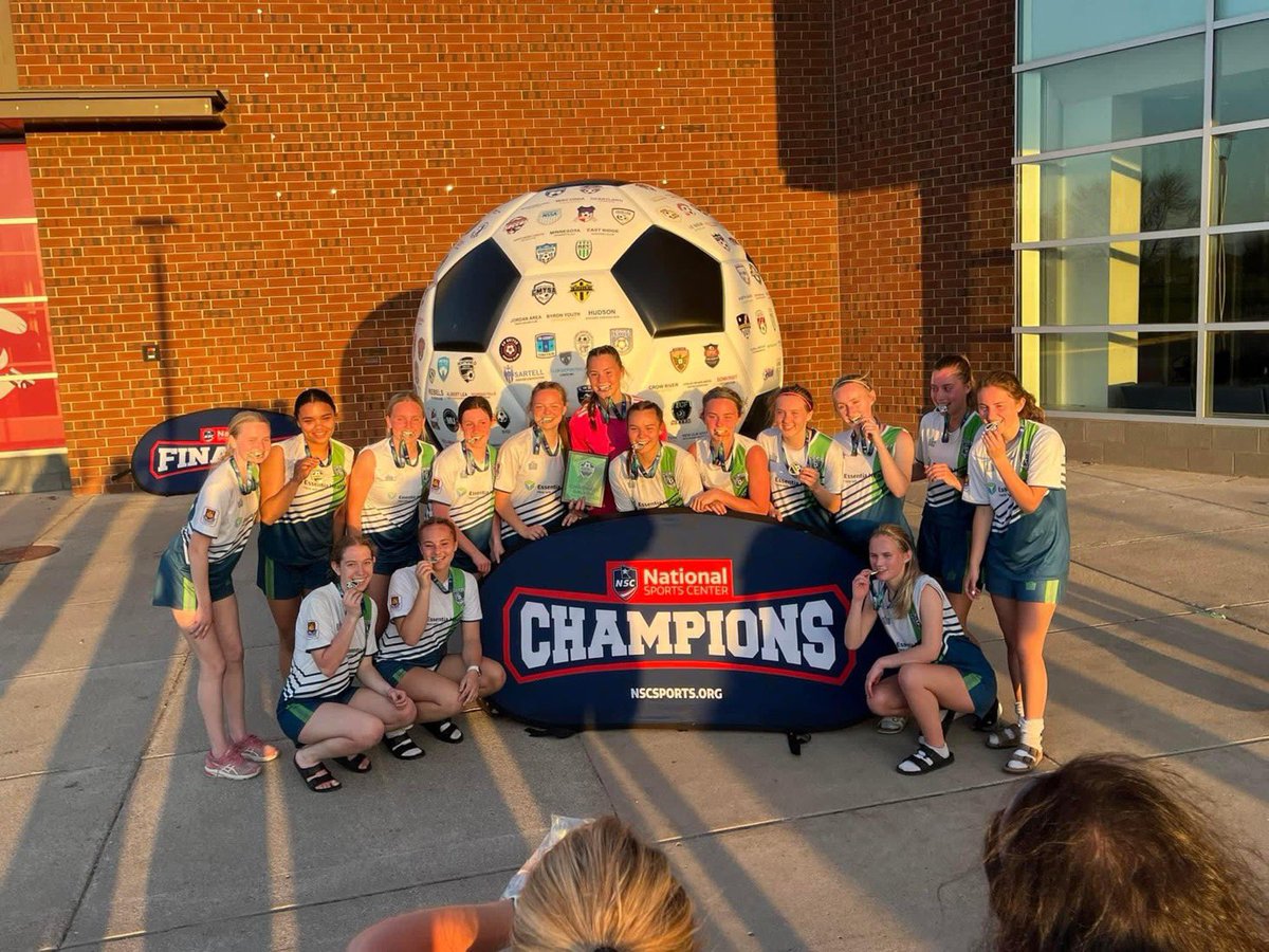4105Kolson's tweet photo. shutout weekend!
played 4 games, no goals allowed, great way to start the season. https://t.co/CeXoQ5vAGE