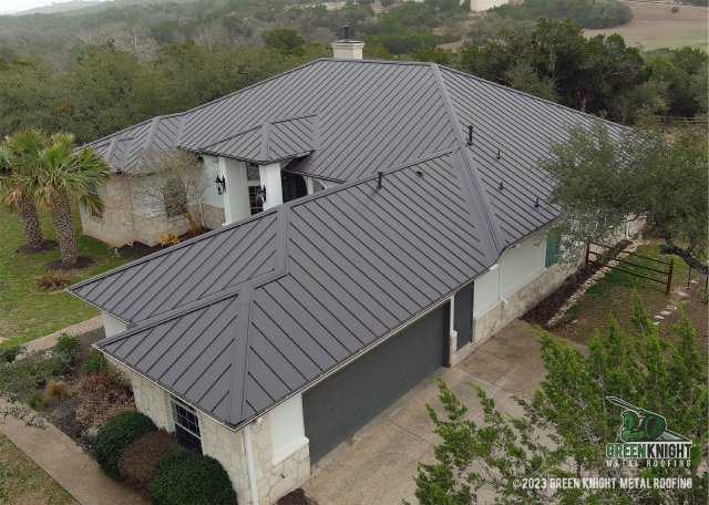 GreenKnightRoof's tweet image. Another amazing @GreenKnightRoof #Standingseam #metalroof.  Wow!