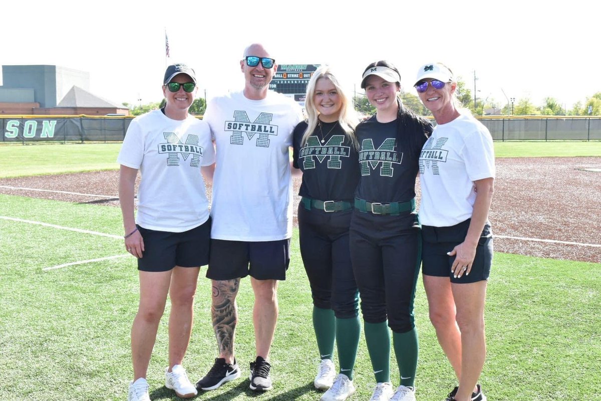 Ellie Offner tweet media