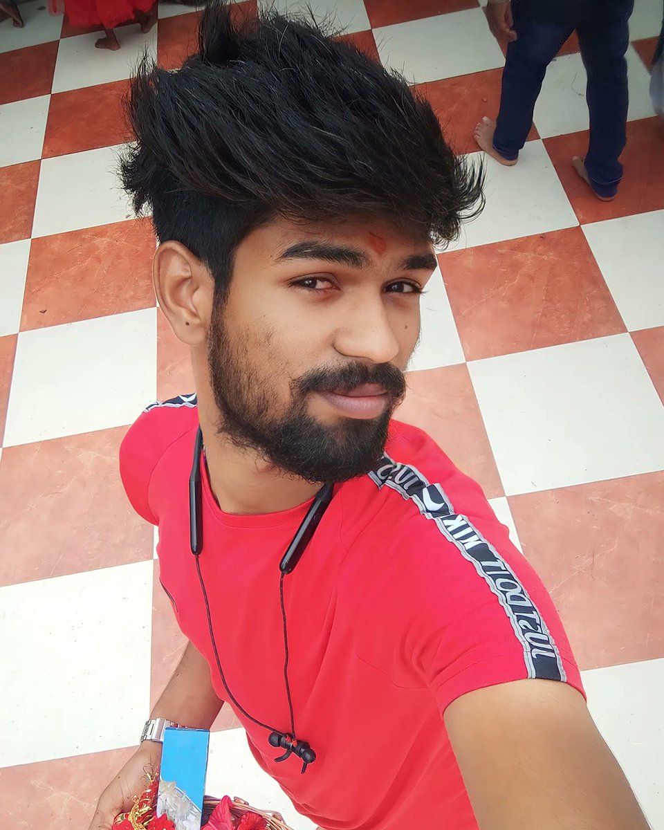 MRSURAJKUMARSO1's tweet photo. #JINDEGI को👉#जीते #HAI #_HUM 😊#Smile से,
और #लोग👥 #जलते🔥 #HAI #_HUMARI👉#Style से😎 !! https://t.co/Hb6ajwNLYM