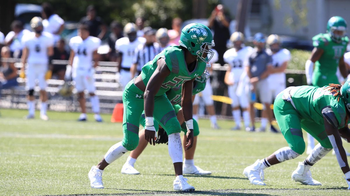 Forney_28's tweet photo. I’m proud to announce that I am Committed to the PRIDE at Greensboro College!!! @coach_card @CoachTorain_16 @CoachZachBev @CCvikingFB @boosters_cchs @KiblerJayden https://t.co/oJvttrBRXK