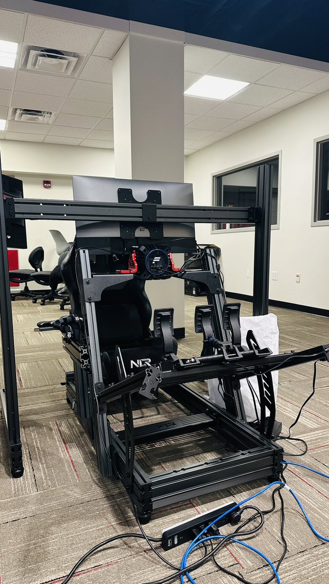 AleefHamilton44's tweet photo. Also, a MASSIVE shoutout to the legends at @nextlvlracing for this insane rig, got me through the time trial super well, absolutely ZERO flex as well โค๏ธ #FGTElite
@teamflash_gg @axle_sports GOATS as well ๐ https://t.co/jqQpa0vWFW