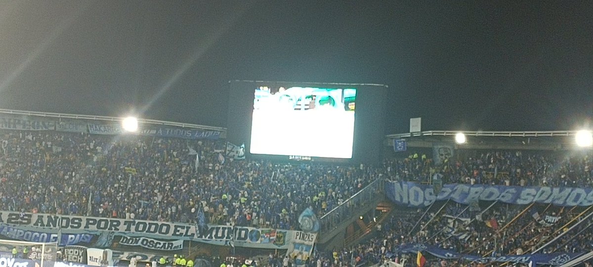 #montañaacuaticacafam solo millos 🩵🤍