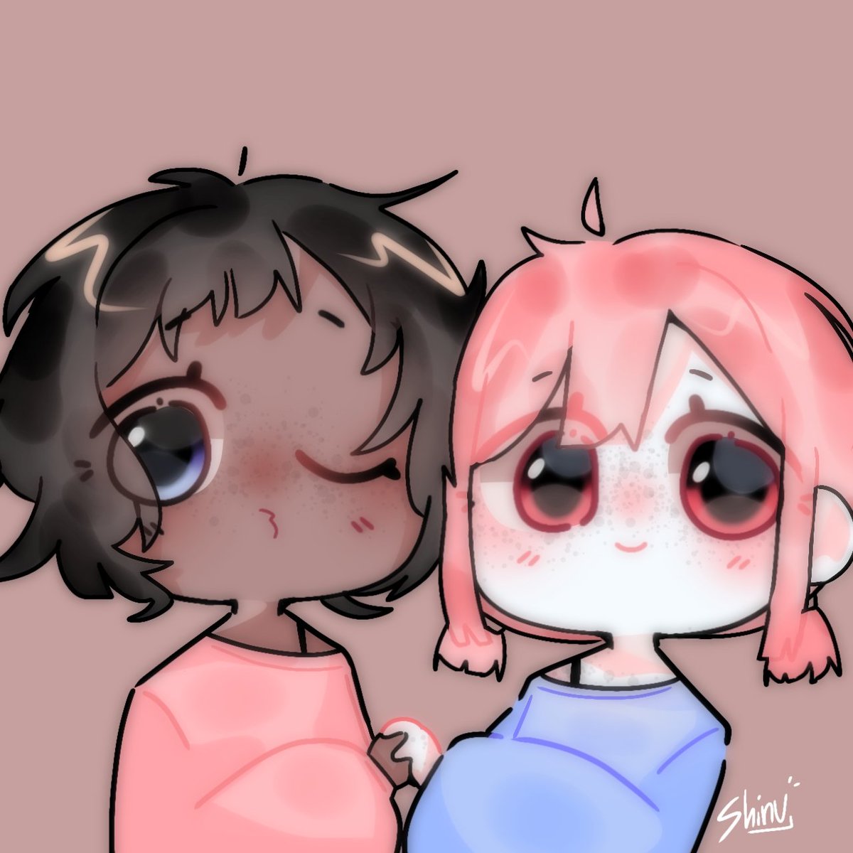 Shinuu_Erick's tweet photo. @Givilovelybuns Cual quiera de las dos ta bien ♡ https://t.co/OxySbAyaoh