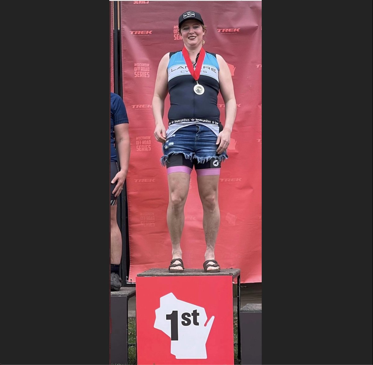 i_heart__bikes's tweet photo. Kenzie (Kenneth) Statz was 4th overall in the women's open and first in the W40-49 today at the Iola Bump and Jump mountain bike race. This race is part of the Wisconsin Off Road Series. 

Statz looks very proud to take that masters win!

#ThisNeverHappens
#SaveWomensSports https://t.co/eXEdxPIh3L