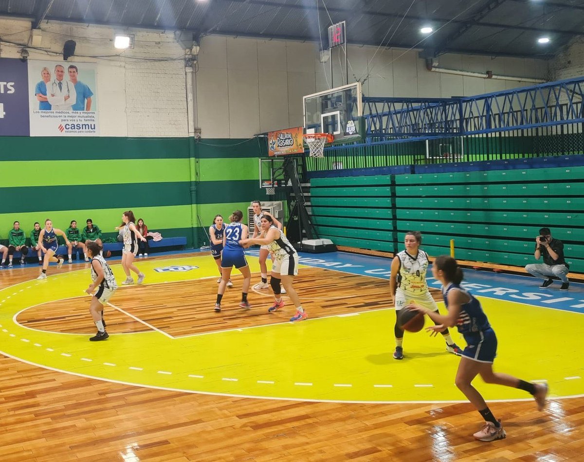 CORTINA DIRECTA 🇺🇾🏀 tweet media