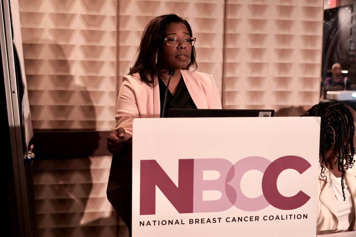 Can’t let the day go by w/o gratitude- today was my 1st  but definitely not my last NBCC Advocacy summit! I got to see &amp; hug some of my fav breasties <a href="/TerlisaFights/">Terlisa Sheppard</a> <a href="/itsnot_pink/">Julia Maués</a> and @EducateValencia, and share the platform with <a href="/MeliD32/">Melissa B Davis, PhD</a>! Incredible!#NBCCSummit <a href="/NBCCStopBC/">National Breast Cancer Coalition</a>