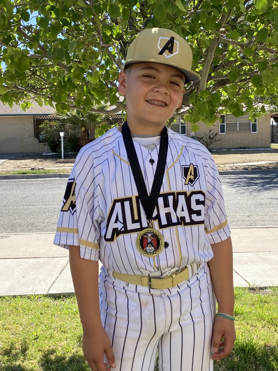 Coach_EMartinez's tweet photo. Lots of baseball this weekend! Alphas competed & played tough! Great Team effort! 👏⚾️🧢💪#AlphaStrong https://t.co/PI03NpxyAe