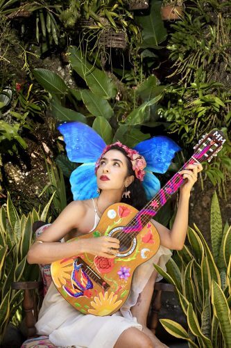 nopalcors's tweet photo. Marisa Monte retorna a Porto Alegre para dois shows da turnê ‘Portas’ - https://t.co/IdjwsT5mca #cultura https://t.co/aKG01swpe2