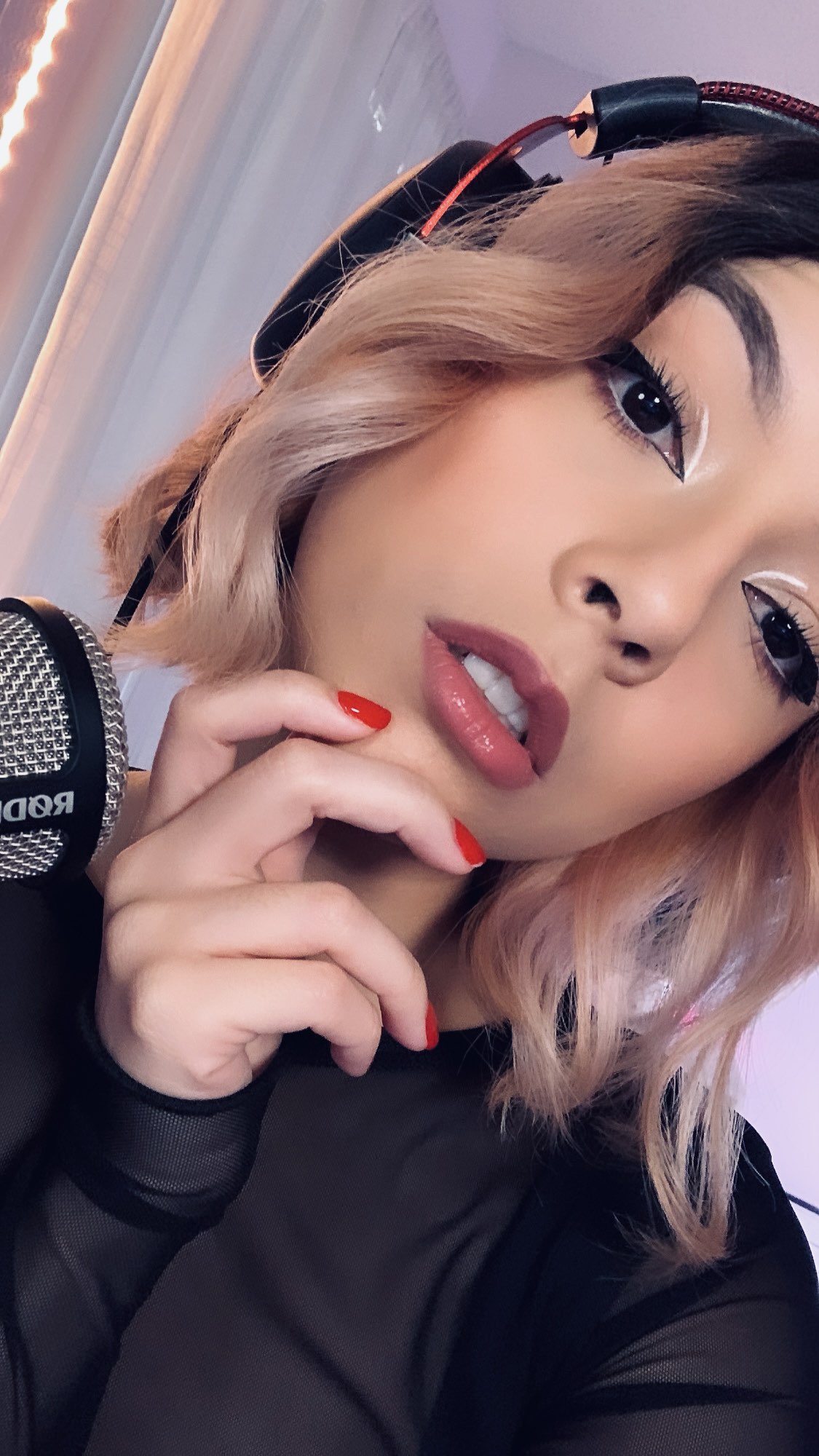 DesiHeat on Twitter: "NEW LINGERIE MERCH OUT TOMORROW & I'M MODELING IT!! 🥵 VIDEO ANNOUNCEMENT →