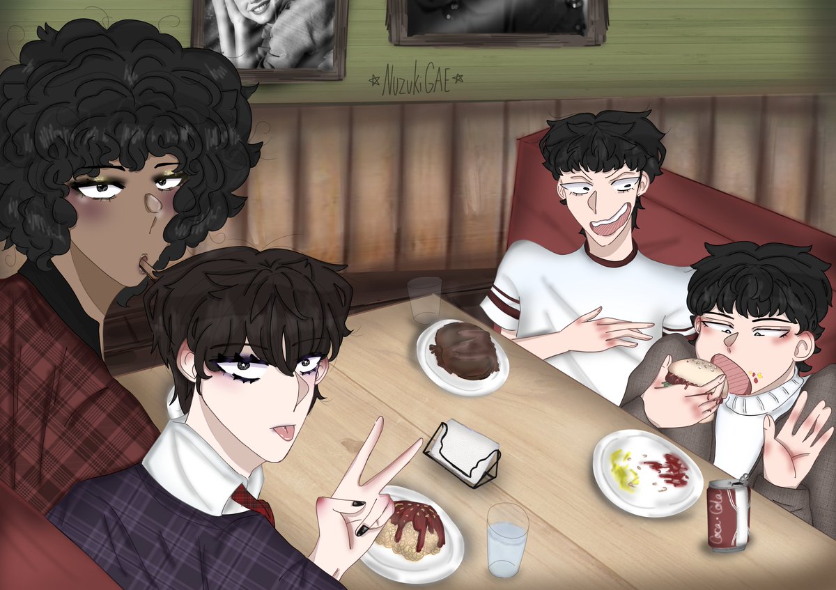 NuzukiGae's tweet photo. lmao I haven't been active for a while, but anyways I drew my friends including myself woopee. Time to shove this inside the microwave #art #drawing #digitalart #illustration #DigitalArtist #Microwave https://t.co/RTlmFhnCg6