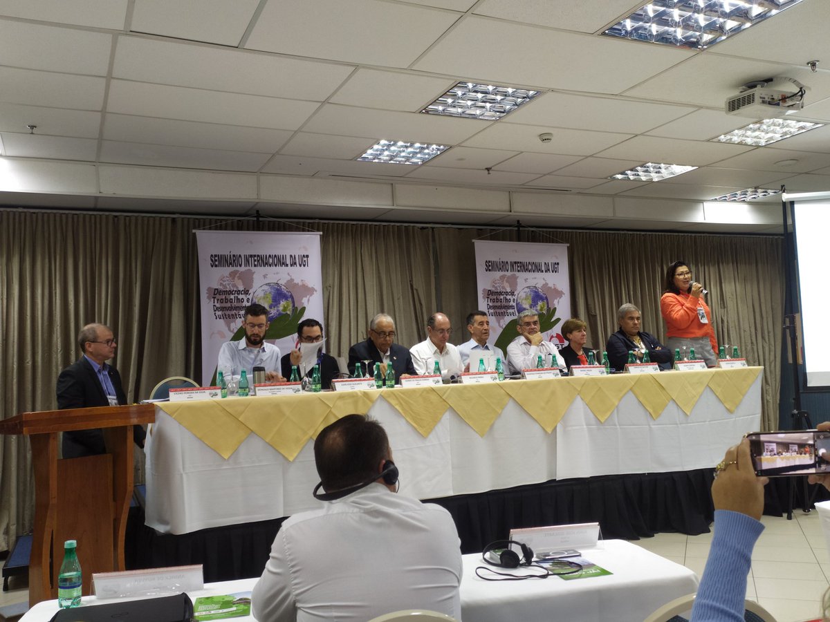 xlrivera's tweet photo. Participando, en representación da @galizaCIG no seminario internacional "democracía Trabalho e desenvolvimento sustententável" organizado pola UGT do Brasil, en São Paulo, na xornada previa ao seu 5° Congresso Nacional https://t.co/DxbvgvCToz