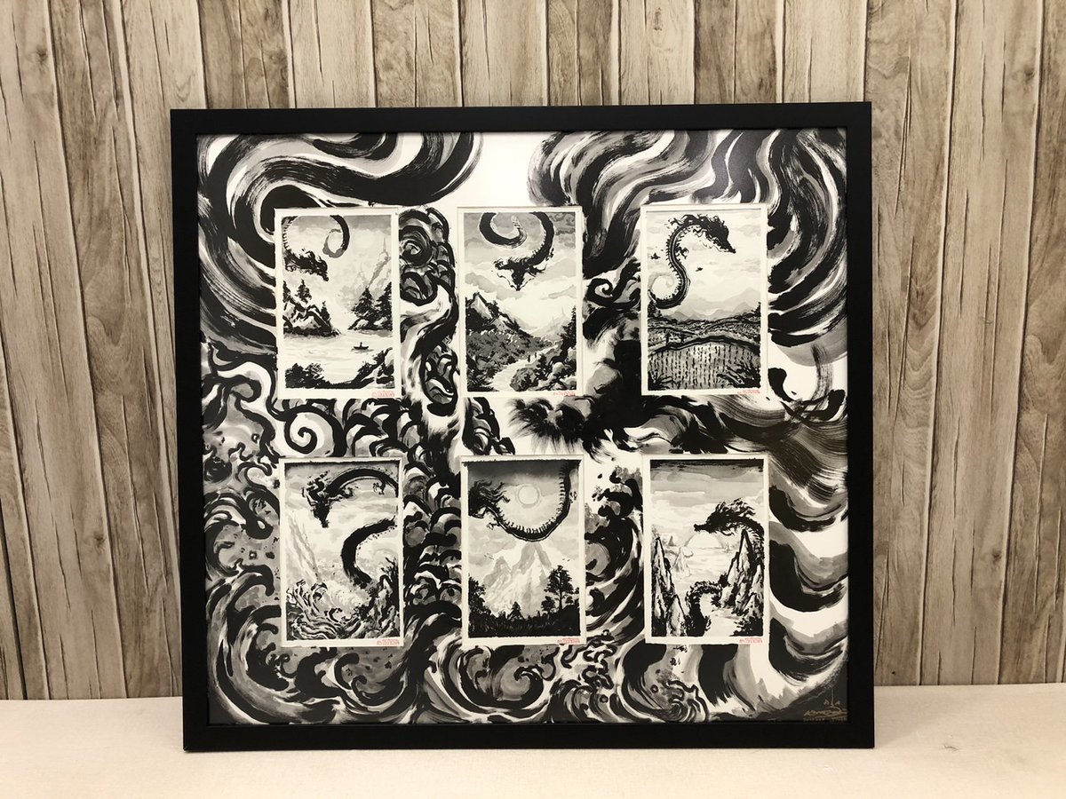 👹 ผลงานเพ้นท์หมึกจากพู่กันชิ้นแรกในชีวิต และเป็นผลงานที่ผมภูมิใจมากๆ 💖

Dragon's Journey เซ็ตภาพมังกรผ่านวิวทิวทัศน์ต่างๆ พร้อมกับเพ้นท์บนพื้นที่ของกรอบรูปอีกที ขนาดประมาณ 82 ซม.

ยินดีกับคอลแลคเตอร์ที่ได้เก็บงานชิ้นนี้ด้วยนะครับ และขอบคุณที่สนับสนุนครับผม <a href="/emptys_s/">EmptyTH.</a>