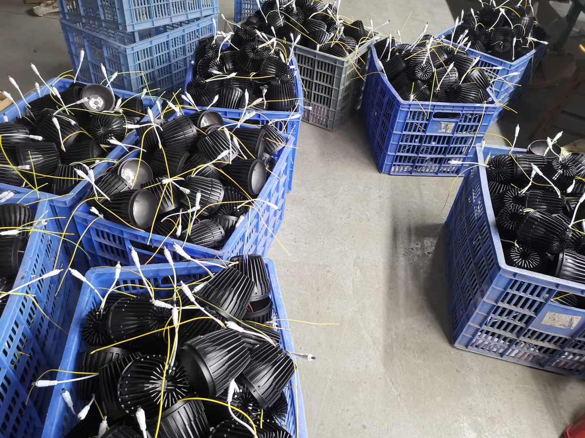 FoshanGYLIGHT's tweet image. We also welcome O E M and O D M orders. Whether selecting a current product from our catalog or seeking engineering assistance for your application, 、#lightandbuilding #lighting #lightingfixture #lightdesign #lightdecor #trackspotlight #tracklighting #spotlight #lightingdesig