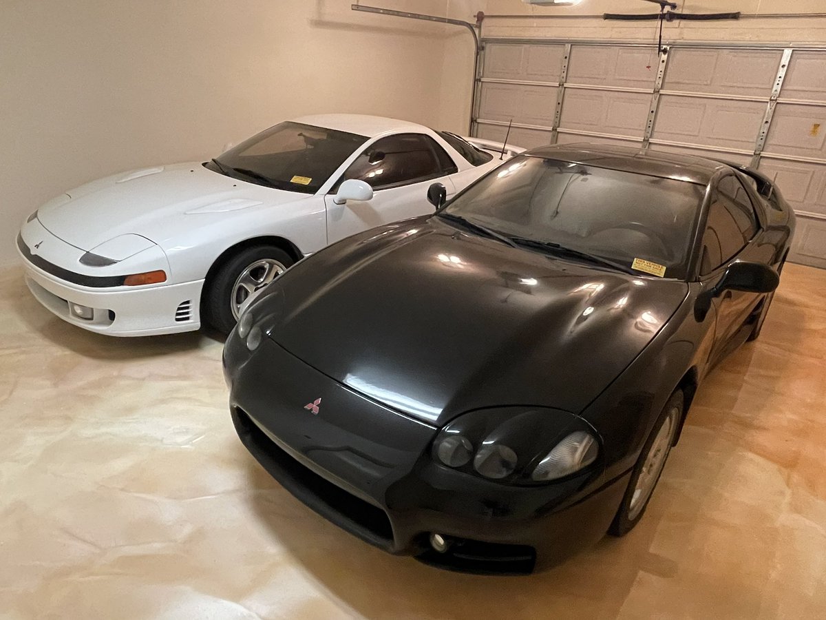 levelsauto's tweet image. Beauty and the Beast. #VR4 #TwinTurbo #3000GT #Mitsubishi #LevelUP #Collector #Levels #Nostalgia