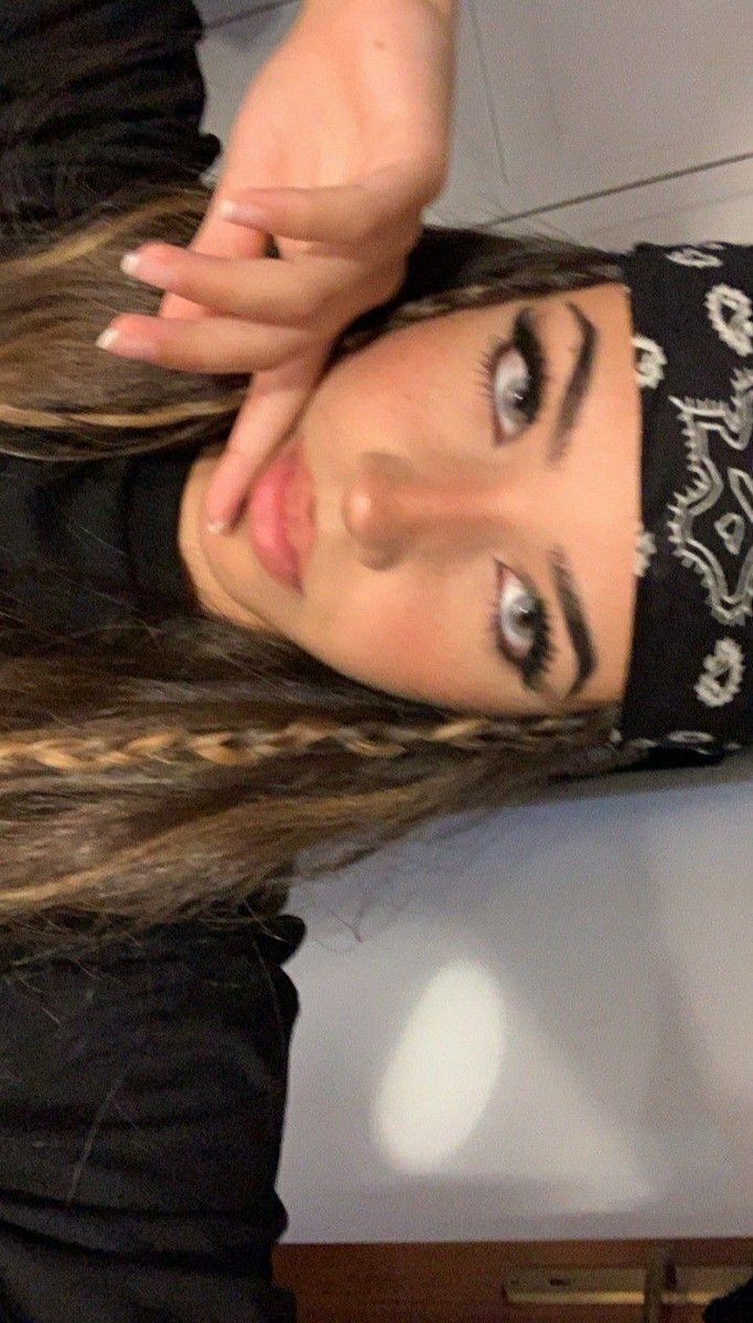 audreybIack's tweet photo. 🦜🪝 https://t.co/vS1kiVo2at