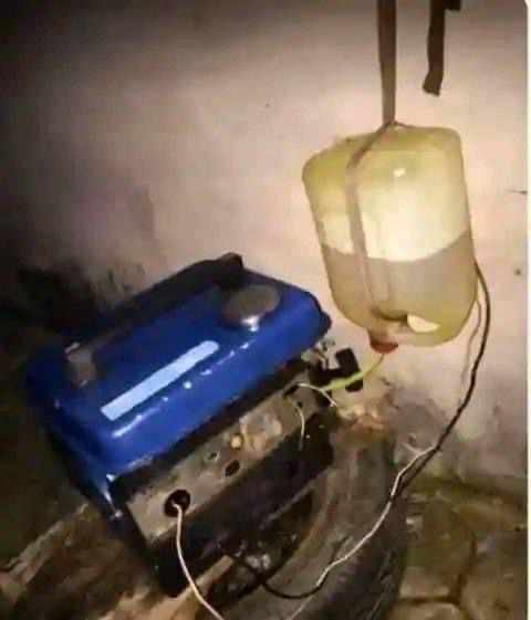 D_bitch99's tweet photo. @SavvyRinu E dey shock me say naija never learn lesson🤔🤔

Dis country don move from worse to worst 🤕🤕 https://t.co/r5iiBSvcam