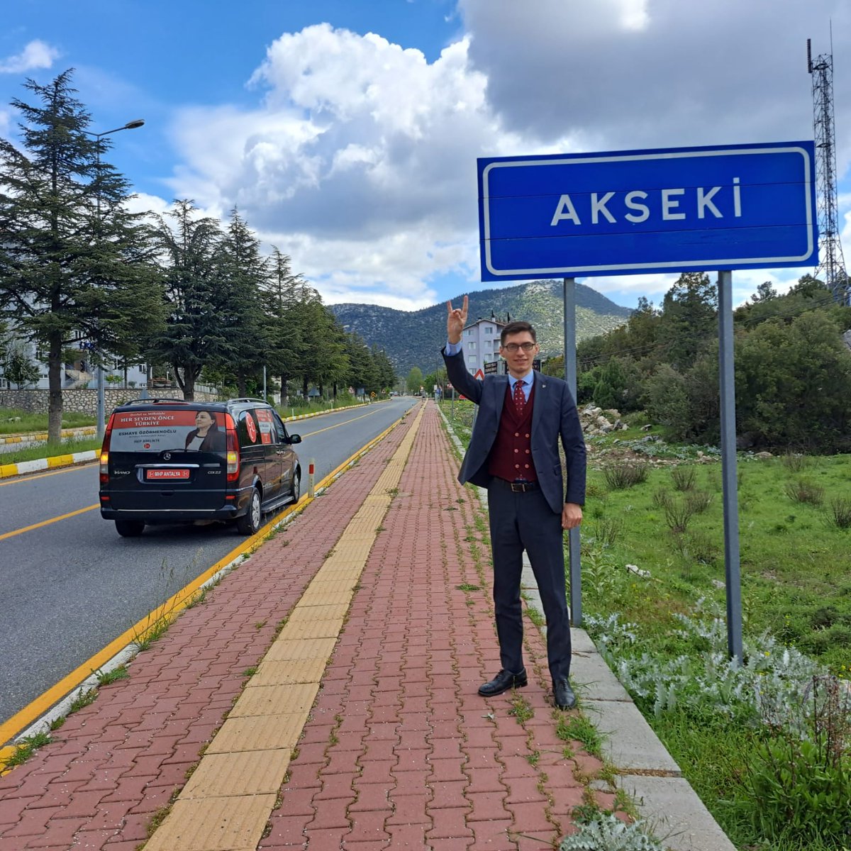 Geliyoruz!  

📍 Akseki 🇹🇷 

#MHP #Antalya 
#HepBirlikteBaşaracağız